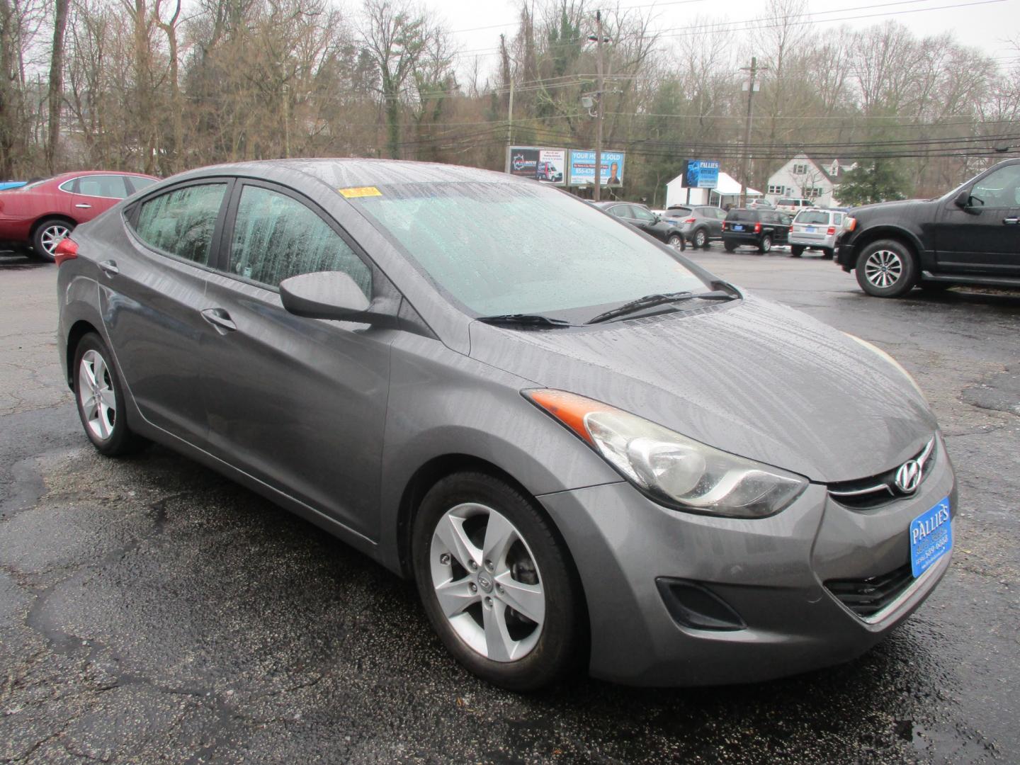 2013 GRAY Hyundai Elantra GLS A/T (5NPDH4AE3DH) with an 1.8L L4 DOHC 16V engine, AUTOMATIC transmission, located at 540a Delsea Drive, Sewell, NJ, 08080, (856) 589-6888, 39.752560, -75.111206 - Photo#9